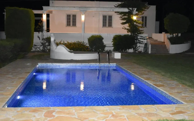 Villa Paradisos