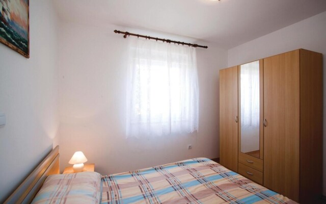 Nice Apartment in Medulin With 2 Bedrooms