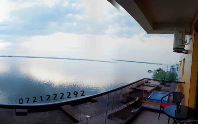 Apart holiday Sophia Mamaia
