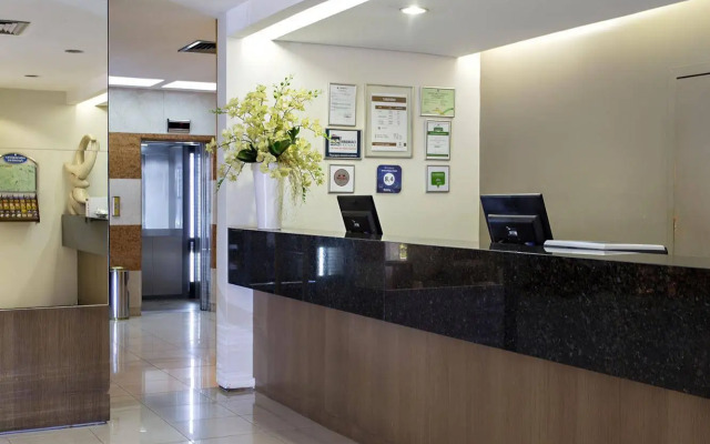 Stream Palace Hotel