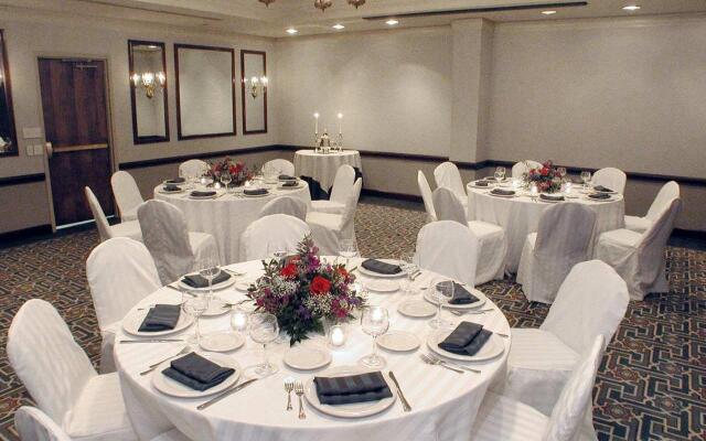Embassy Suites by Hilton Parsippany