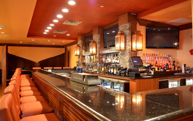 Holiday Inn Suites Houston West - Westway Park