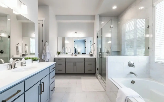 Modern Mountain Retreat Sleeps 10 Park City