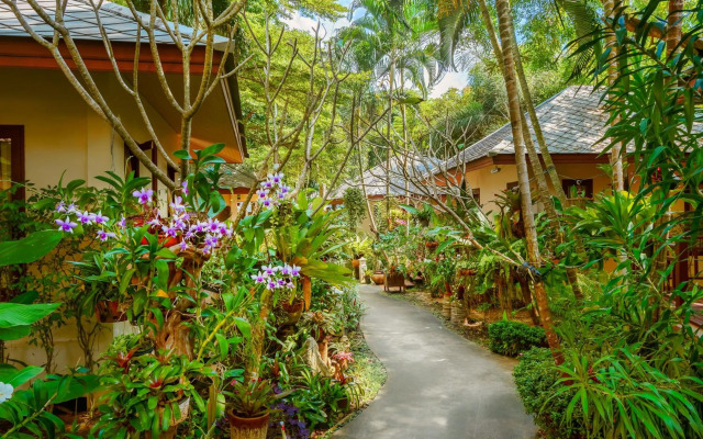 Promtsuk Buri Resort