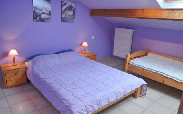 Beautiful Holiday Home in Durby with Garden