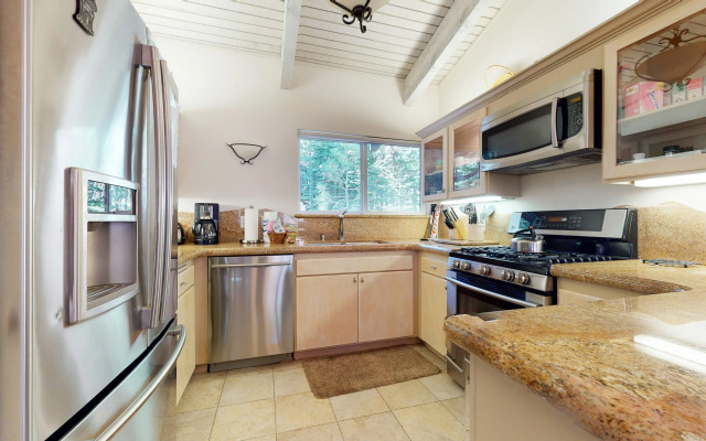 Mammoth West #115 Condo