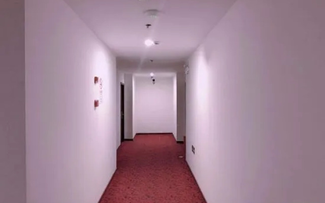 Shanghai Jinyu Hotel(Songjiang Xiaokunshan Branch)