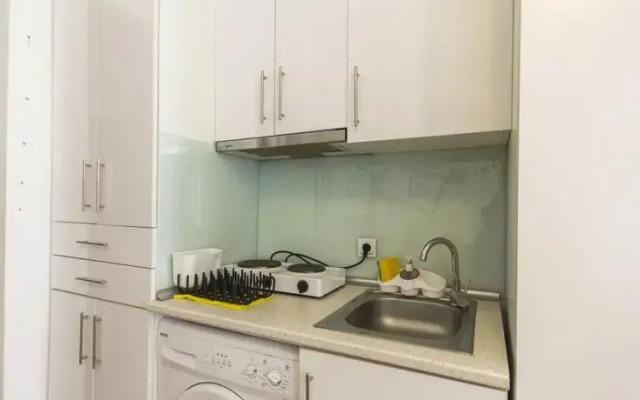 Athena Suites