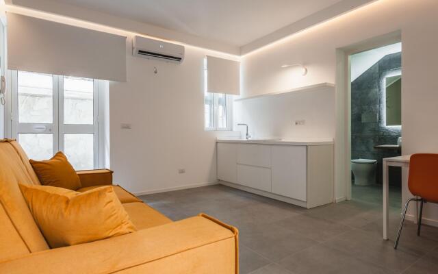 Cutrone Romantic Apartment by Wonderful Italy