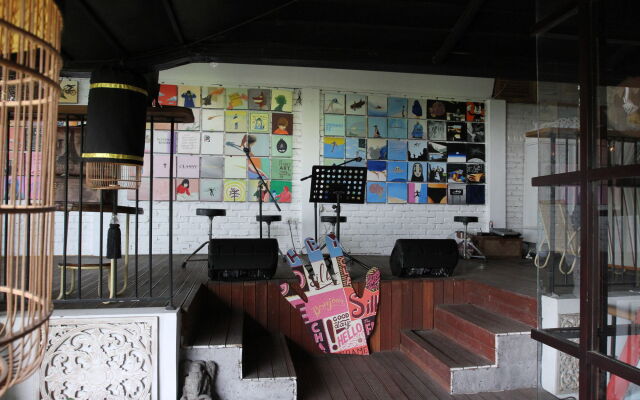 The Silk at Dago Boutique Hotel