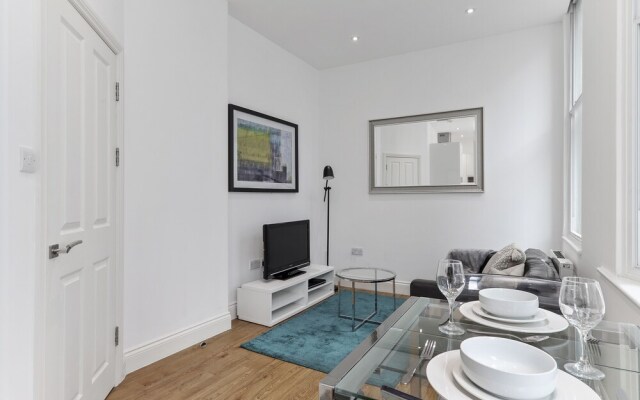 Cosy 1 Bed Apartment by Liverpool Street