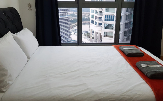 Teega Suite 3BD Seaview Puteri Harbour