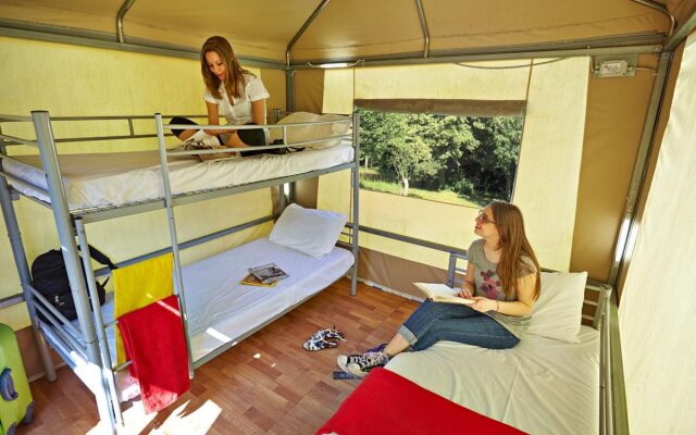 Camping Tiber
