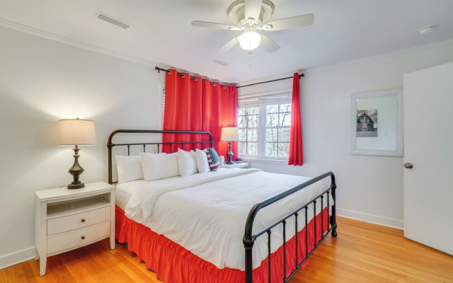 Family-friendly Knoxville Home: Close to UT!