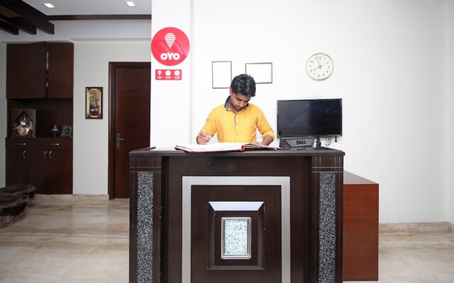 OYO 6601 Mannat Residency