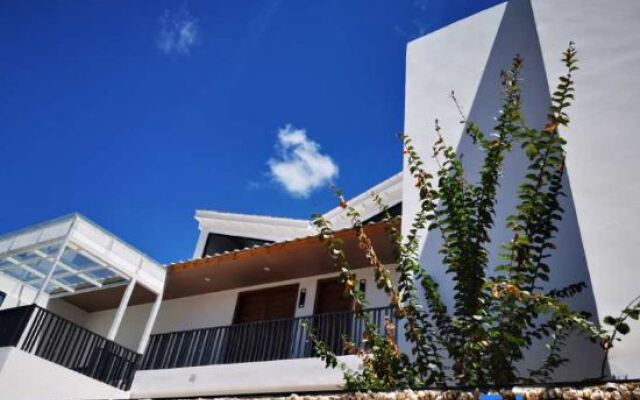 Xihai Yanshan Homestay