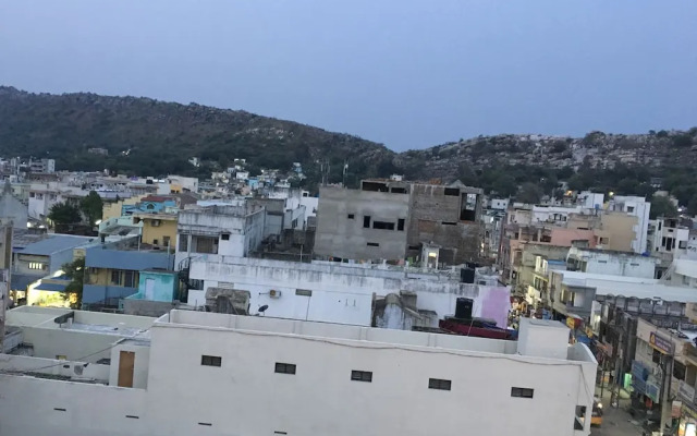 Hotel Jayaram Residency