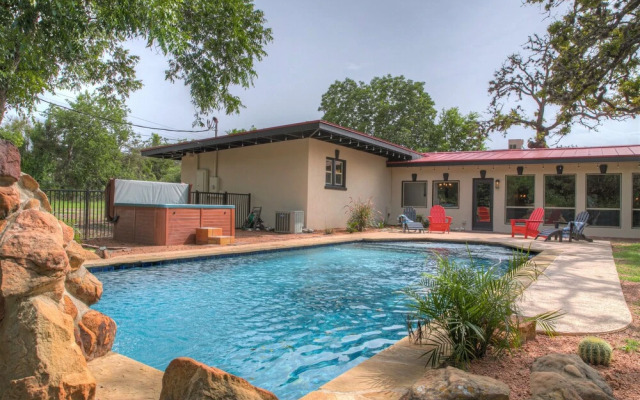 Luxurious La Casa W/pool & Hot Tub