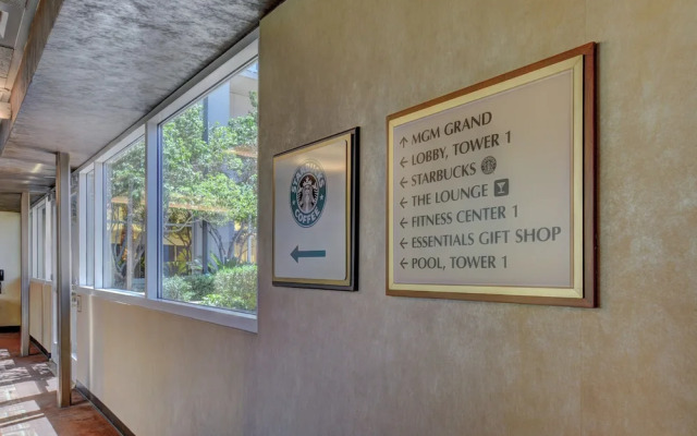 Sierra Sol Studio at Signature Hotel