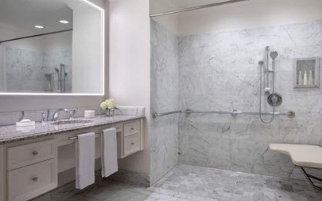 Four Seasons Hotel at Westlake Village