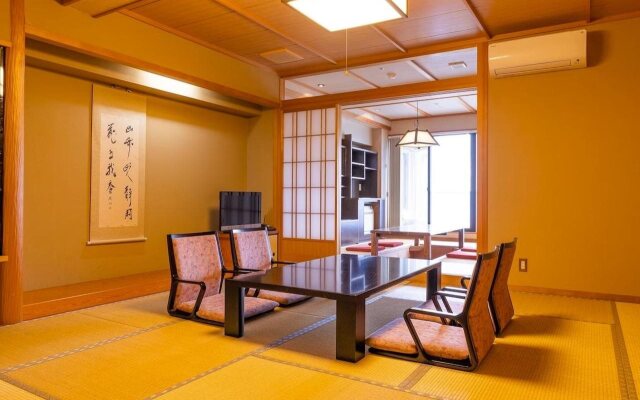 Satoyu Mukashibanashi Yuzanso Ryokan