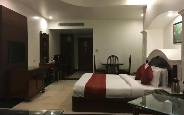 Hotel Lawrence – Guest Rooms – Amritsar