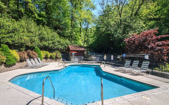 Above the Clouds 4 Bedroom Home