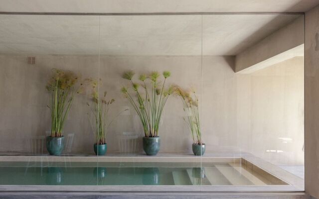 Azenhas do Mar Valley House