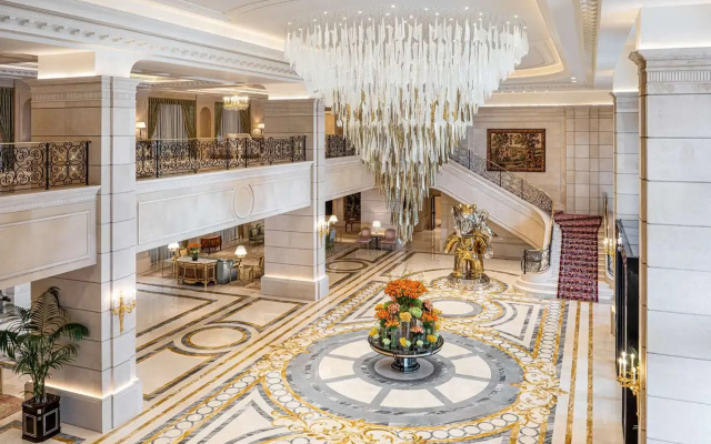 The Plaza Doha, LXR s & Resorts