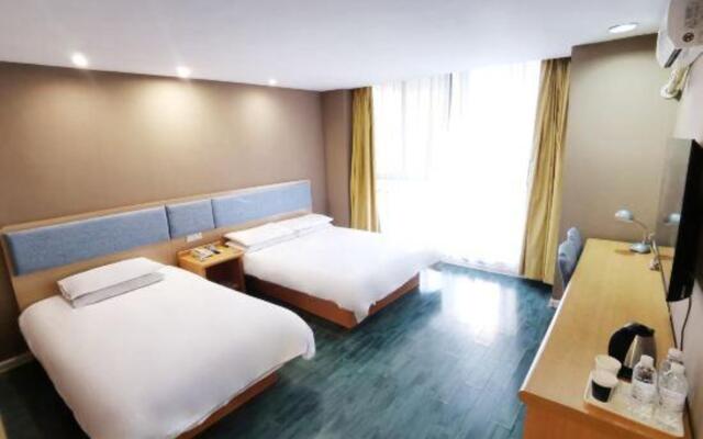 Homeinn Hotel (Wuxi Binhu Commercial Street Taihu Yuantouzhu Scenic Area)