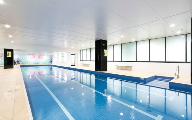 Chic CBD Pad + Pool + Gym + Sauna + Parking