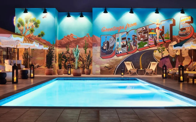 Hollywood Volume, a Tribute Portfolio Hotel