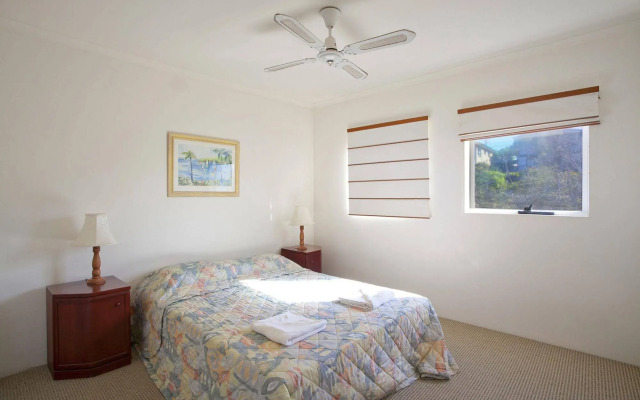 Aqua Promenade Beachfront Apartments