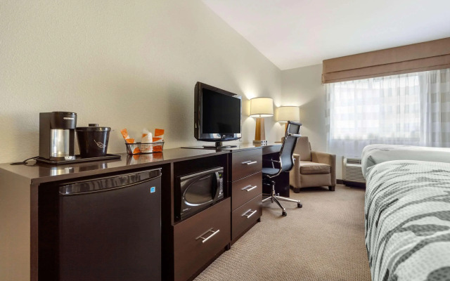 Sleep Inn & Suites Fargo Medical Center