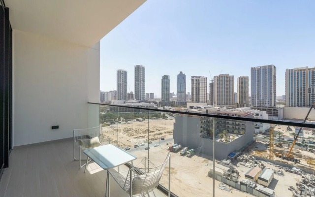 Czechin - Modern 1BHK Binghatti Amber