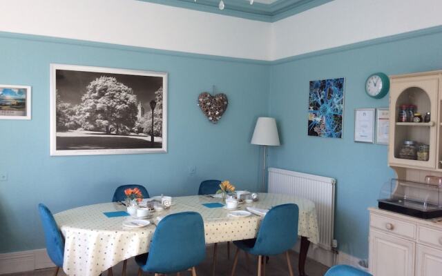Pitcullen Guest House