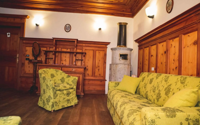 Villa Della Regina