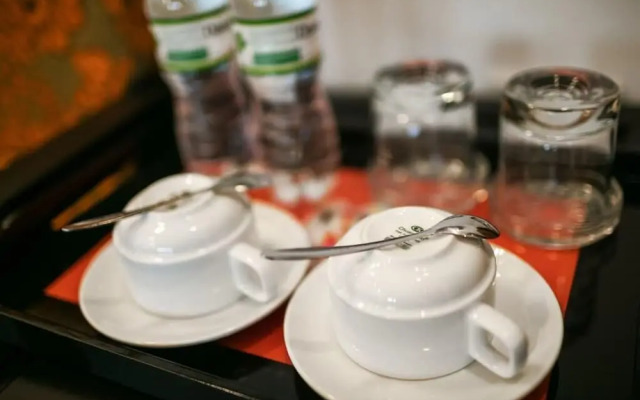 Old Quarter Hotel 1961