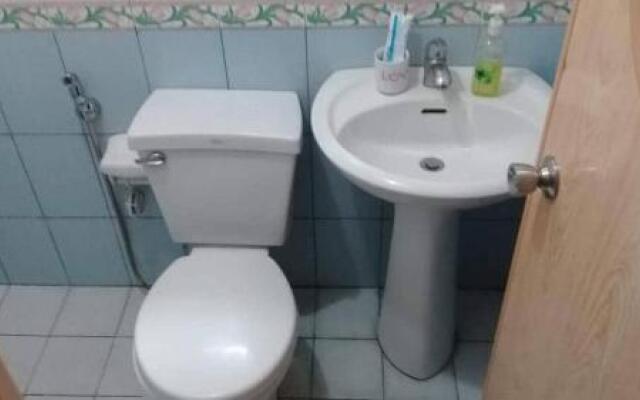 Florabells Iraya Guest House