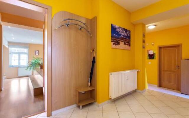 Perunova Apartments