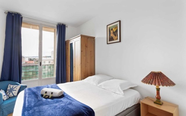 Exquisite Apartment for 4 - Live Like a Parisian