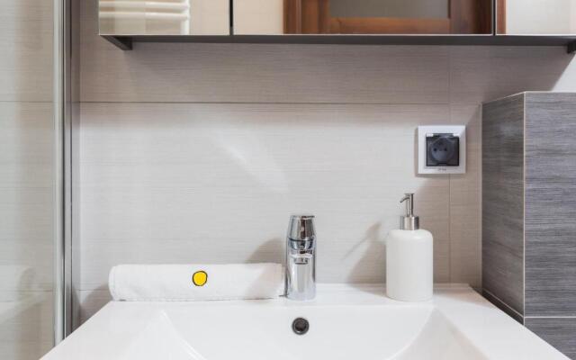 Self Check - in 24h near Tauron Arena Apartments by InPoint