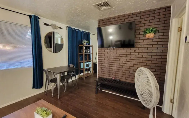 Pine Grove - Cozy Tempe 1br Apartment