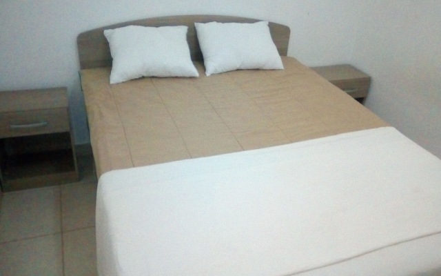Souvenir Hostal