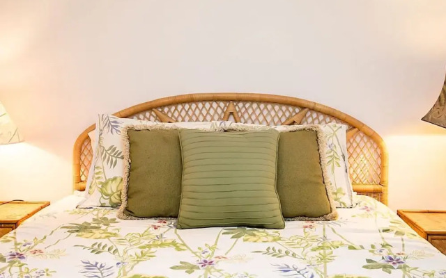 Sun-kissed Paradise With Garden View H204