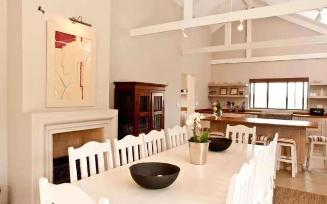 Country House at Kay & Monty