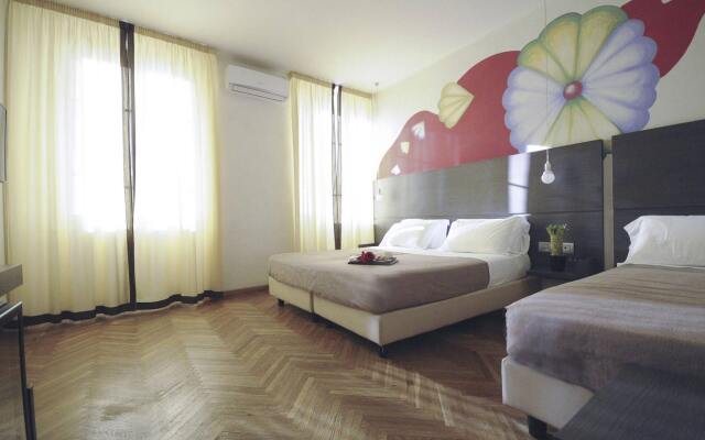 Hotel Tirreno