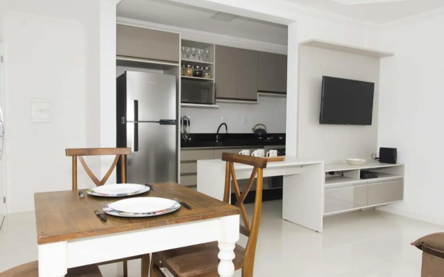 Elegância c/ Vista Mar, 50m da Praia