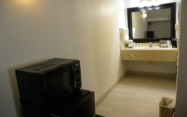 Quality Inn Mt. Vernon