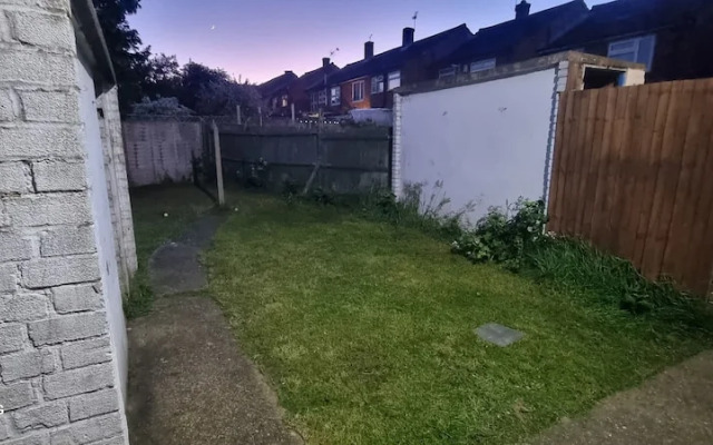 3bed House Sleeps 5 - Parking, Garden, Wifi